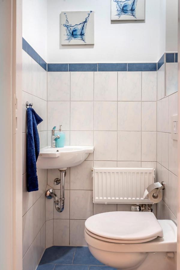 Komfortable Ferienwohnung In Halle ハレ エクステリア 写真