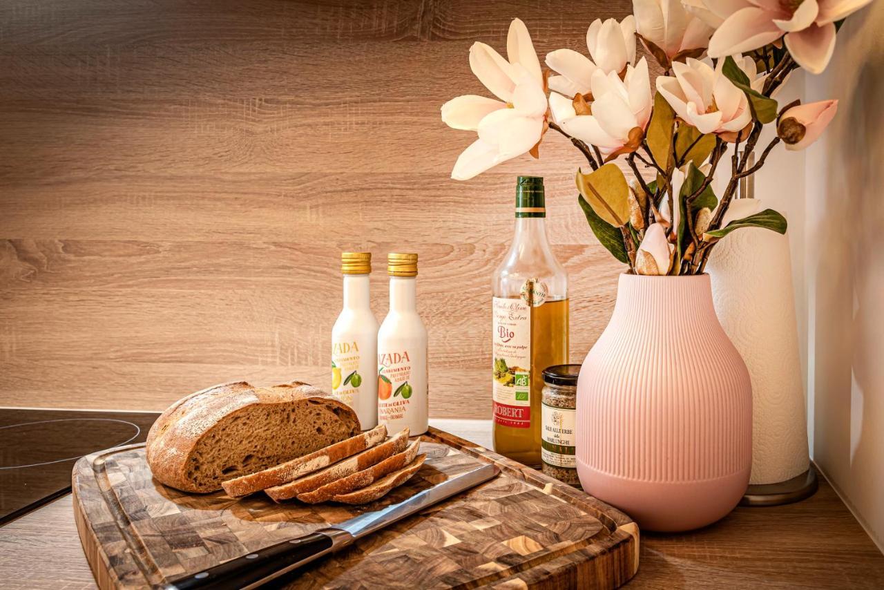 Komfortable Ferienwohnung In Halle ハレ エクステリア 写真